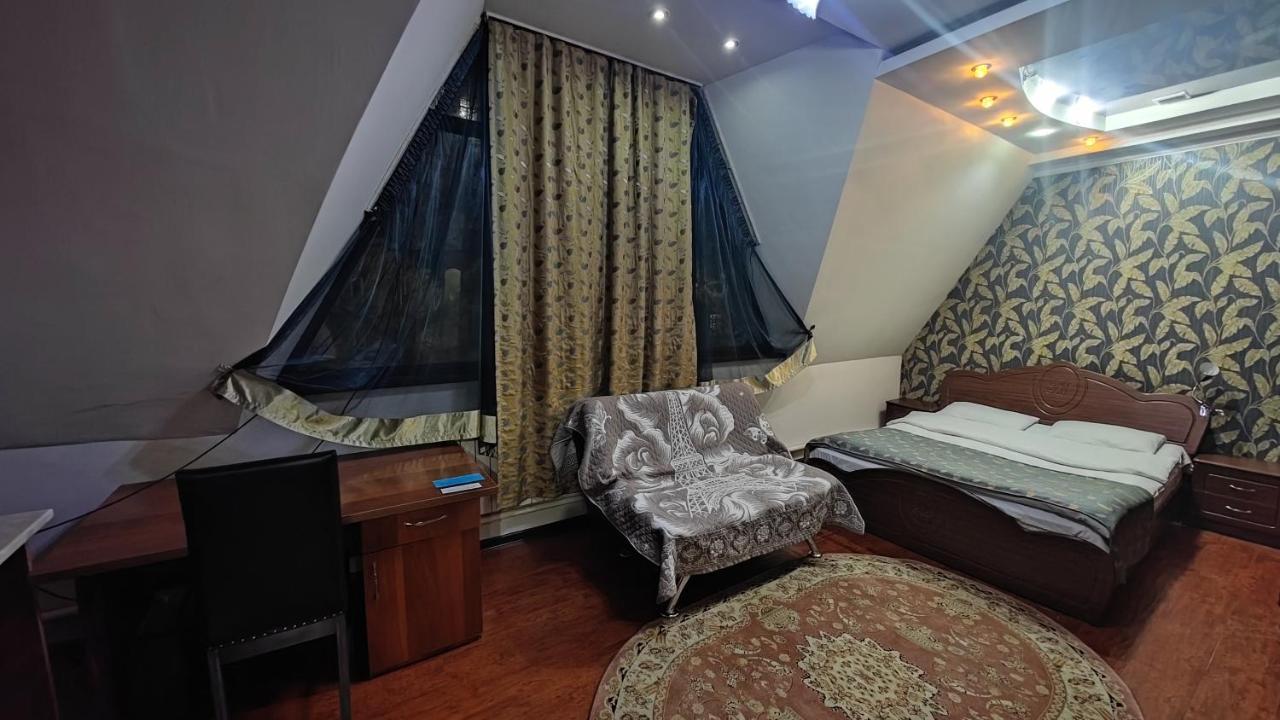 Bishkek Villa Hotel Exterior foto